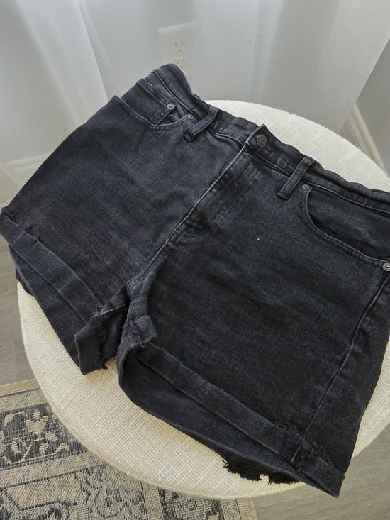 Madewell Pants - Madewell Black Denim Roll-Hem Shorts